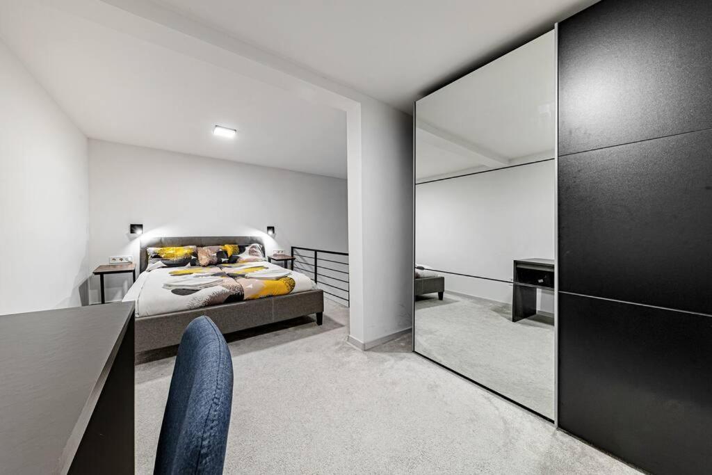布达佩斯Chic Loft Bp: Industrial Gem公寓 外观 照片